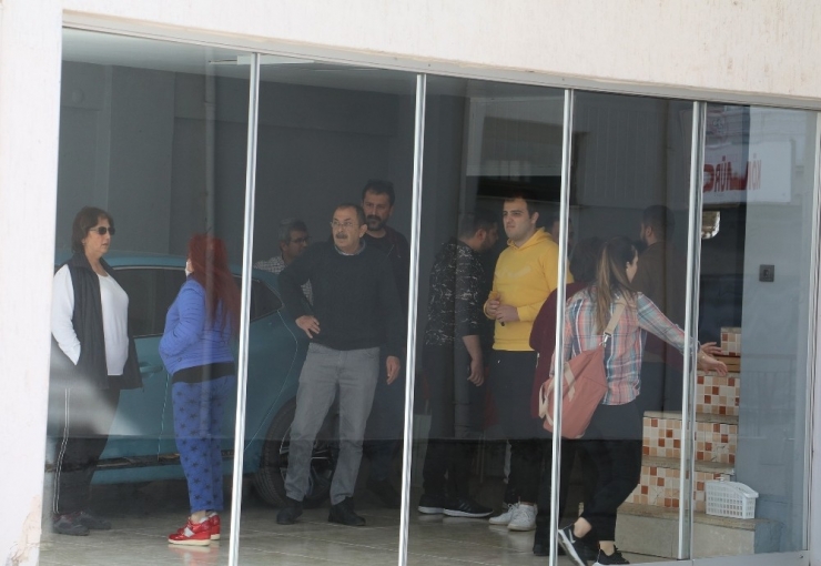 Antalya’da Daire Yangını