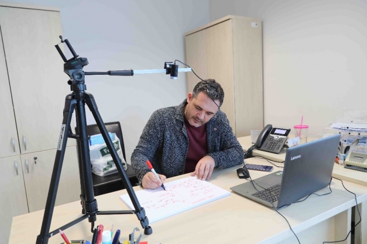 Bayraklı’da Uzaktan Eğitim Başladı