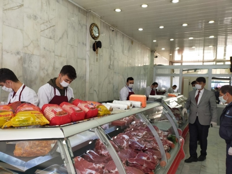 Korona Virüsüne Karşı Van Gölü Suyuyla Temizlik