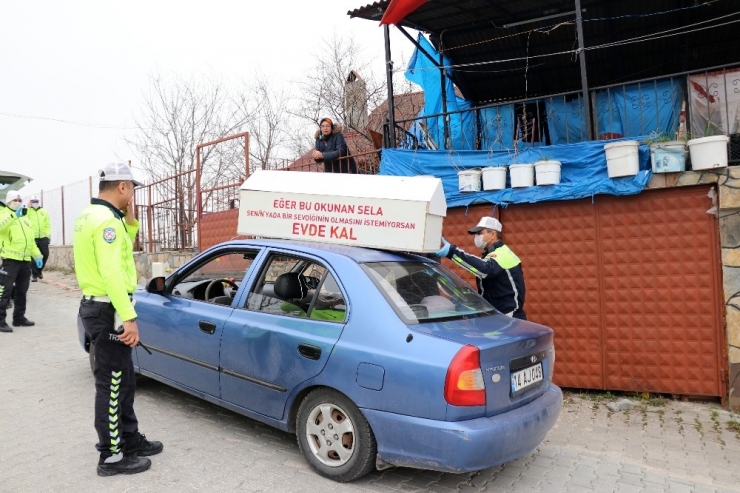 Bolu’da, Aracına Bağladığı Tabutla ‘Evde Kal’ Çağrısı Yapan Sürücüye Ceza