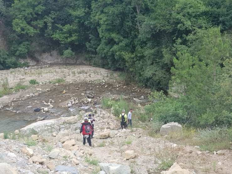 Yabanî Hayvanların Parçaladığı Yaşlı Adam 8 Ay Sonra Toprağa Verildi
