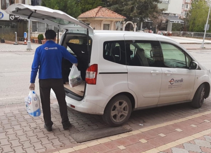 Esenlik, Siparişleri Evlere Teslim Etmeye Başladı