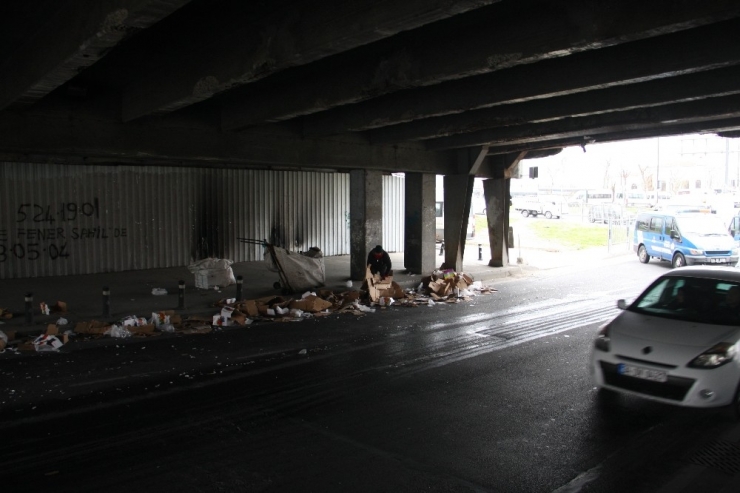 Unkapanı Köprüsü’nde Trafiği Kitleyen Kaza