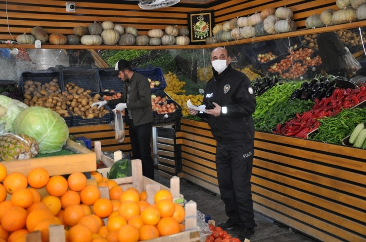 Evde Kalan Gurbetçi Yaşlılara Polis Desteği