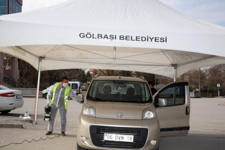 Gölbaşı’nda Araçlara Korona Virüs Dezenfektesi