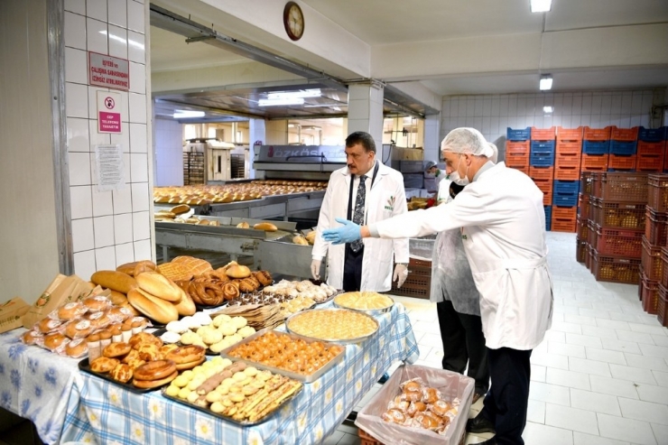Gürkan’dan Ekmek Fabrikasına Ziyaret