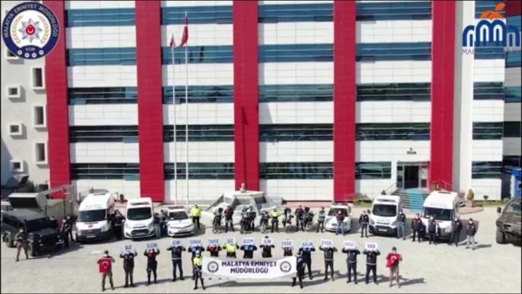 Polisten Korona Virüs Klibi