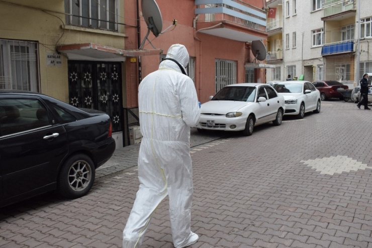 Yaşlı Adam Evinde Ölü Bulundu