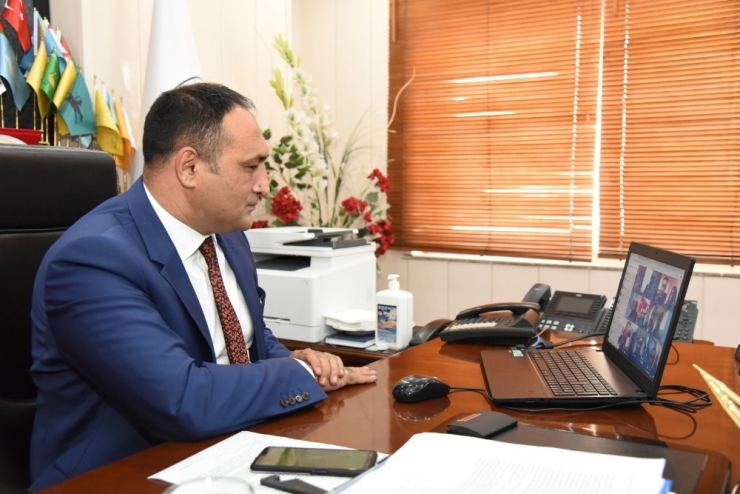 Toroslar Belediyesi’nden ’Videokonferans’ Dönemi