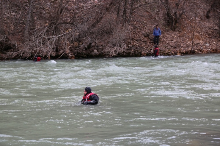 Kayıp Uzman Çavuşu Arama Çalışmaları 8. Günde