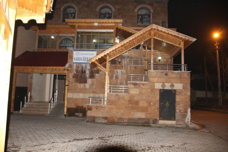 Varto’daki Camilerden Korona Virüse Karşı Dua Yapıldı