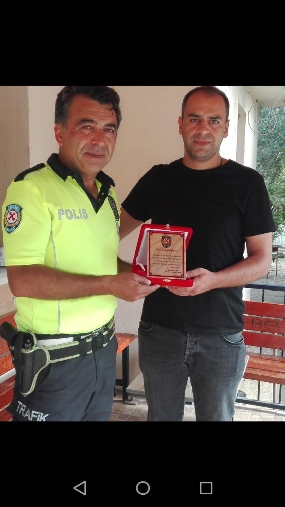 Bölge Trafiğin Hakan Abisi Emekli Oldu