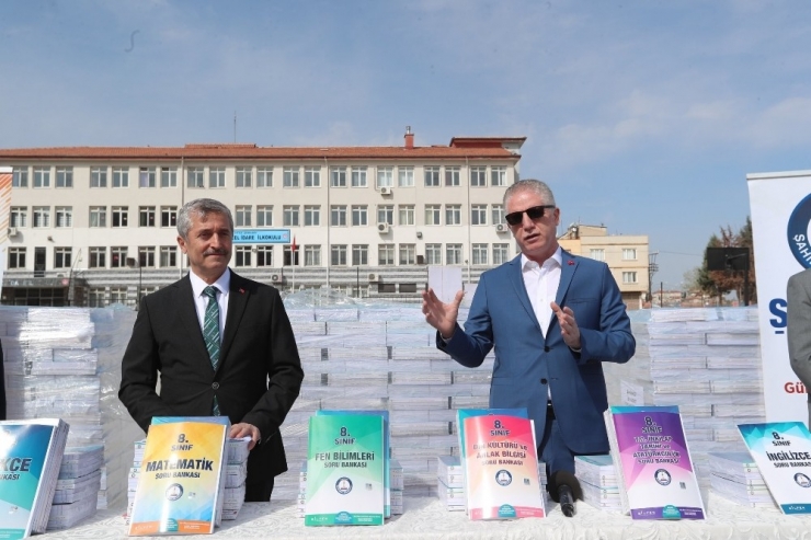 ‘Evde Kal’ Kitaplar Şahinbey’den