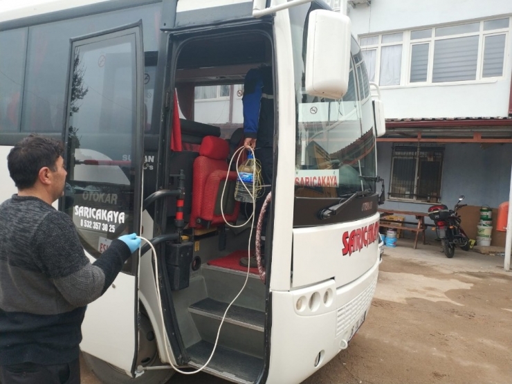 Sarıcakaya’da Camiler Ve Servis Araçları Da Dezenfekte Ediliyor