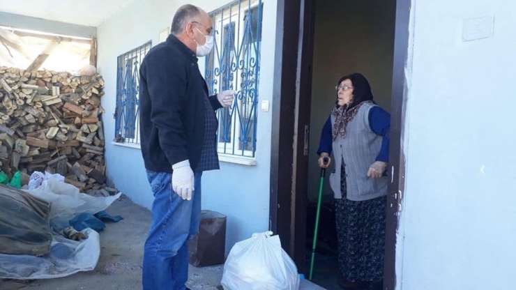 Altınyayla’da ’Vefa Sosyal Destek Grubu’ Yaşlılar İçin Sahada