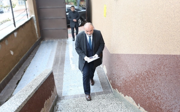 Canik’te "Evde Kal, Hediyeni Al"