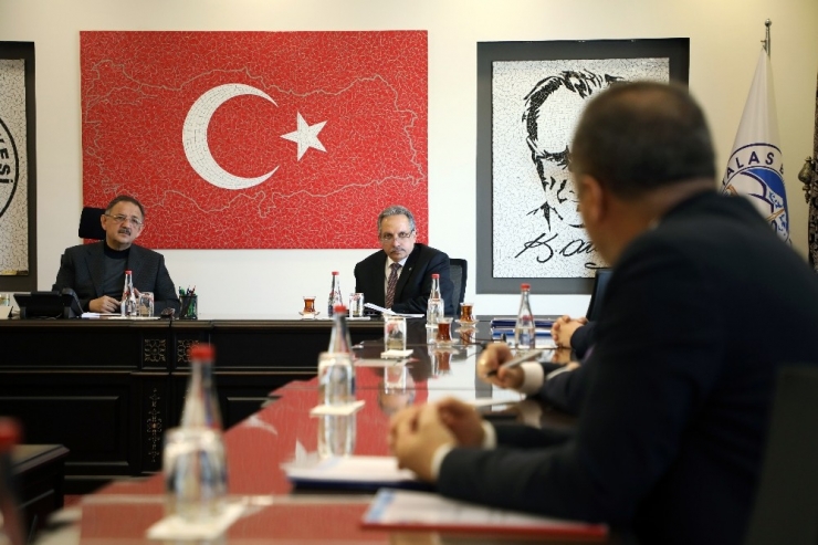 Başkan Yalçın’dan Genel Başkan Yardımcısı Özhaseki’ye Proje Sunumu