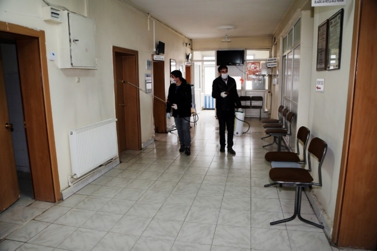 Elazığ’da Korona Virüsüne Karşı Dezenfekte Çalışmaları Sürüyor
