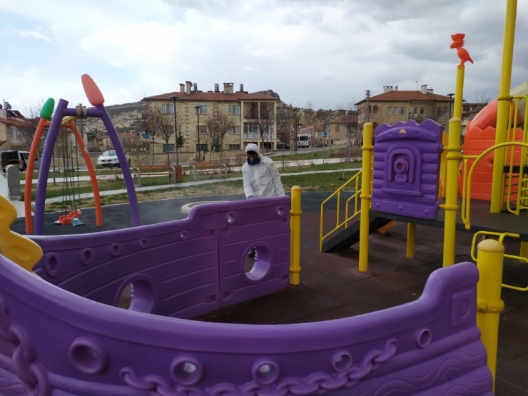 Ürgüp’te Çocuk Parkları Dezenfekte Edildi