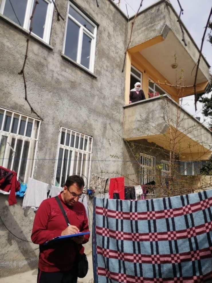 Adıyaman Belediyesinden Evden Çıkamayan Yaşlılara ‘Vefa’