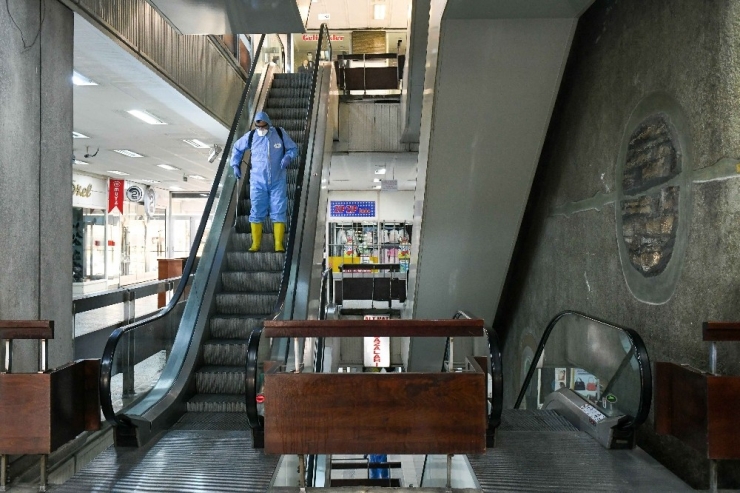 Ankara’da Parklarda Ücretsiz İnternete Korona Virüs Ertelemesi