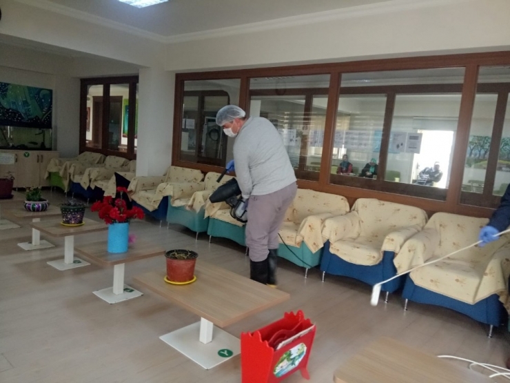 Büyükşehir Huzurevinde Önlemleri Artırdı