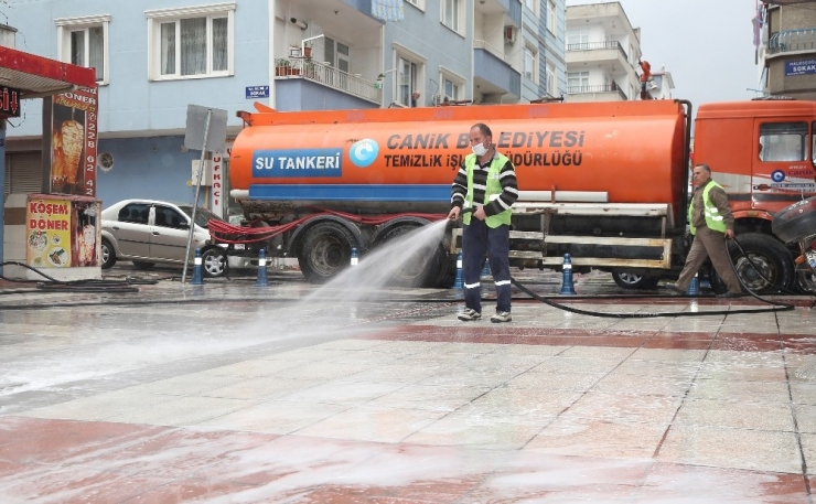 Sandıkçı: "Sağlığımız İçin Sosyal Mesafeyi Koruyalım"