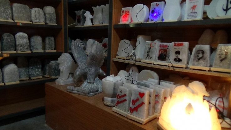 Evdeki İyon Dengesine ’Kaya Tuzu’ Çözümü