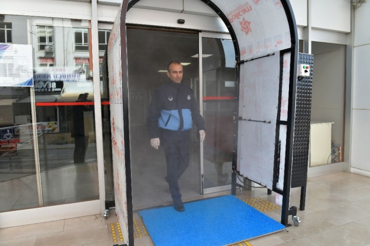 Çiğli’de Çocuk Parkları Geçici Olarak Kapatıldı