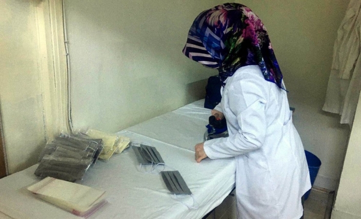 Yıkanabilir Maske Ürettiler, Taleplere Yetişemiyorlar