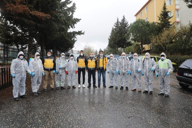 Eyüpsultan’da Dezenfeksiyon Çalışmaları Ara Vermeden Sürdürülüyor