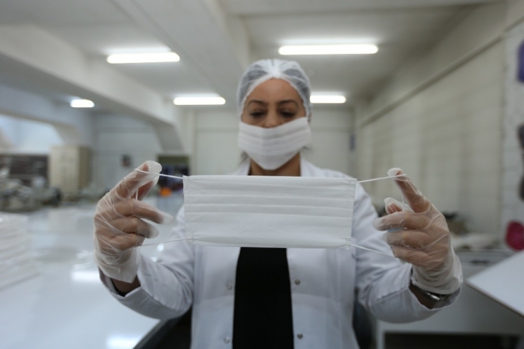 Gasmek Kurslarında Maske Üretimine Başlandı