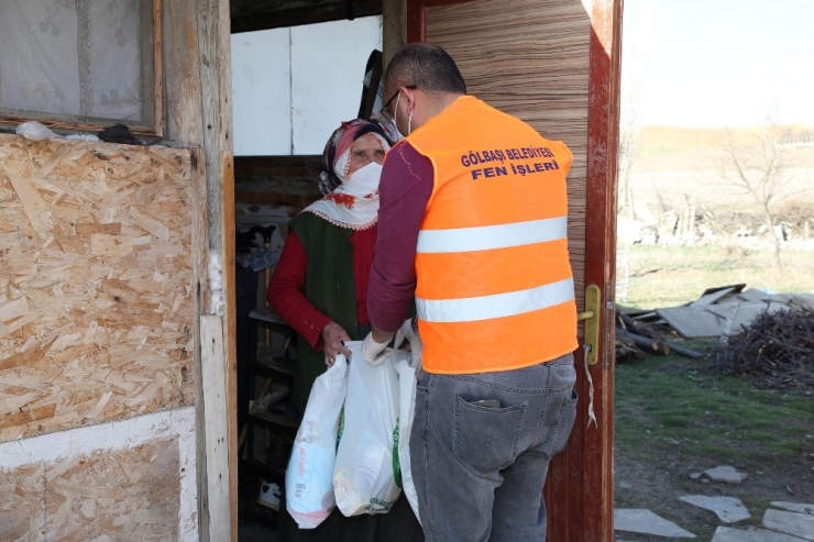 Gölbaşı Belediyesinden 65 Yaş Üstü Vatandaşlara Evde Hizmet