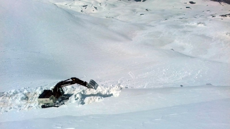 Şemdinli’de Karla Mücadele Çalışması