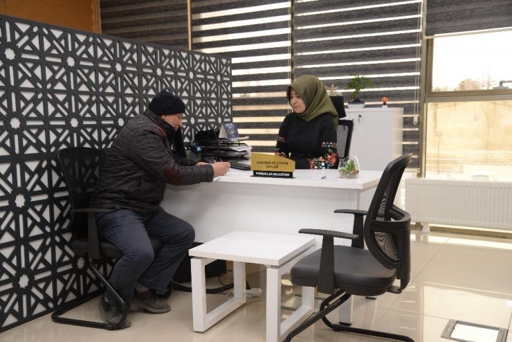 Pursaklar’da Beyaz Masa 7/24 Korona Mesaisinde