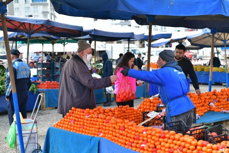 Mamak’ta Zabıta Ekiplerinin Korona Virüs Mesaisi Sürüyor