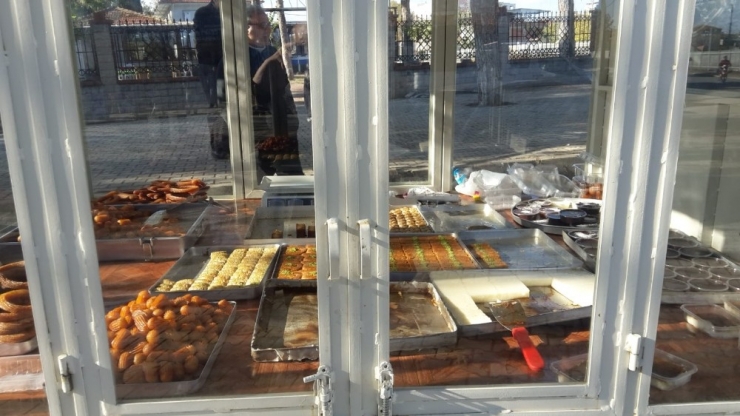 Zabıtadan Seyyar Satıcı Uyarısı