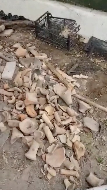 Antik Kentin Kalıntılarına Saldırı