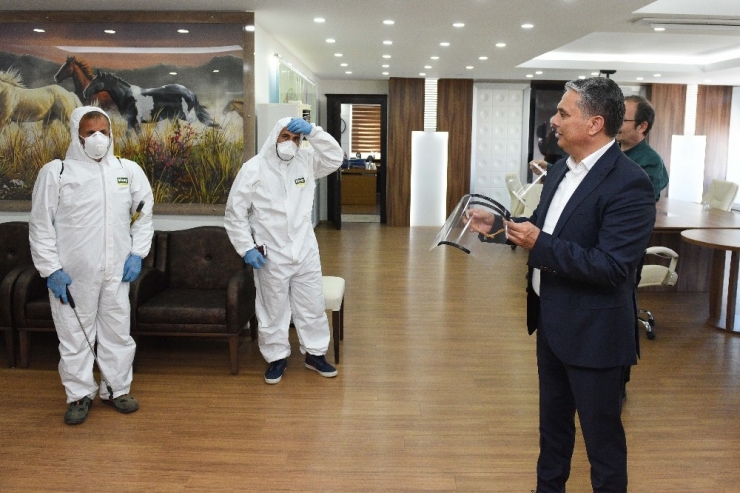 Antalya’da Korona Virüsle 3d Mücadele