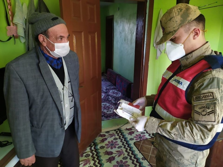 Bulanık’ta ‘Vefa Sosyal Destek Grubu’ Görev Başında