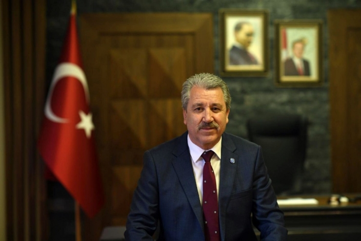 Ege Üniversitesine Korona Virüsü Testi İçin Yetki