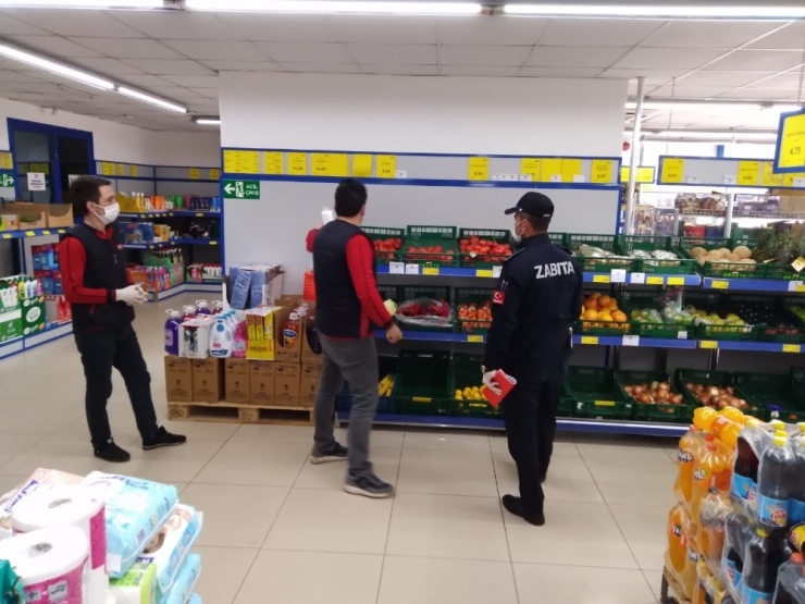 Zabıta Ekipleri Marketleri Denetledi