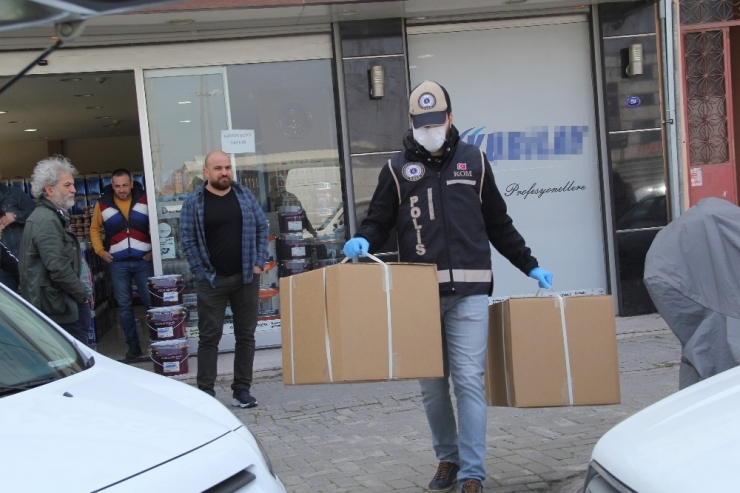 Sertifikasız Maske Üreten Adrese Operasyon: 14 Bin Maske Ele Geçirildi