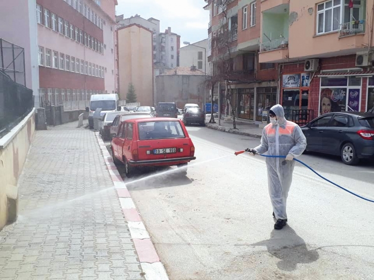 Sungurlu’da Dezenfekte Çalışmaları Devam Ediyor