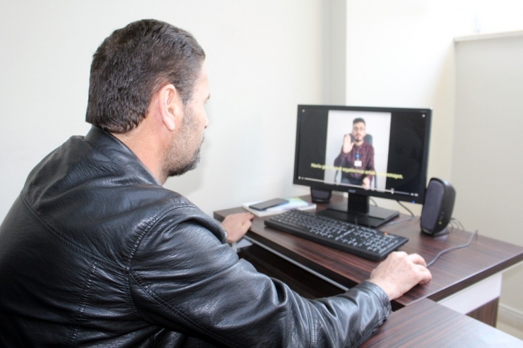 İşaret Dili İle Korona Virüse Karşı Alınacak 14 Kural Anlatıldı