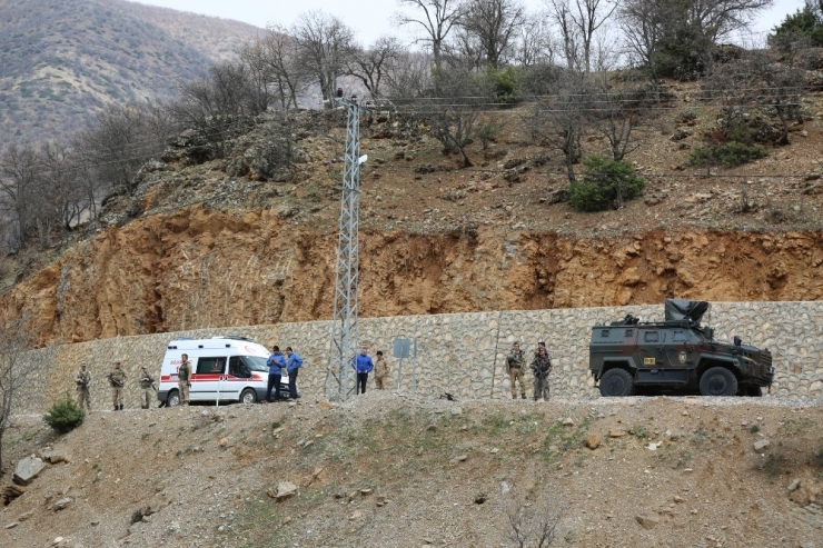 Tunceli’de Kayıp Uzman Çavuşu Arama Çalışmaları Sürüyor
