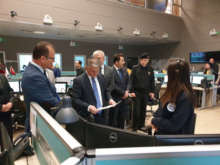 Vali Yazıcı Vefa Sosyal Destek Grubunu Ziyaret Etti