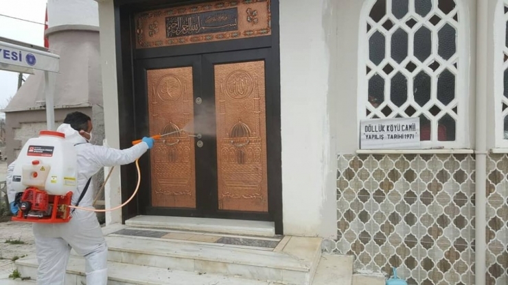 Mustafakemalpaşa’da Kırsal Mahalleler Dezenfekte Ediliyor