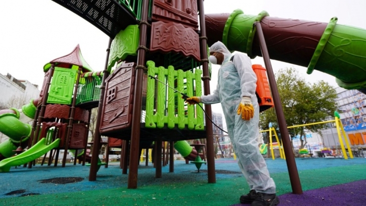 Adıyaman Baştan Aşağı Dezenfekte Ediyor