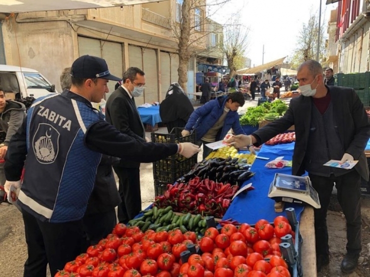 Pazar Esnafı Korona Virüsü Konusunda Bilgilendirildi
